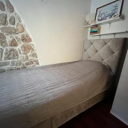 De Blue アパート