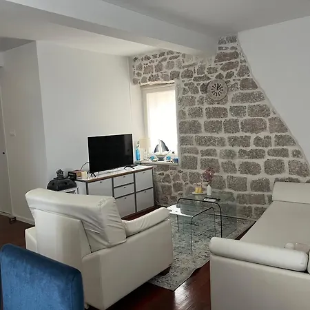 De Blue Apartment *